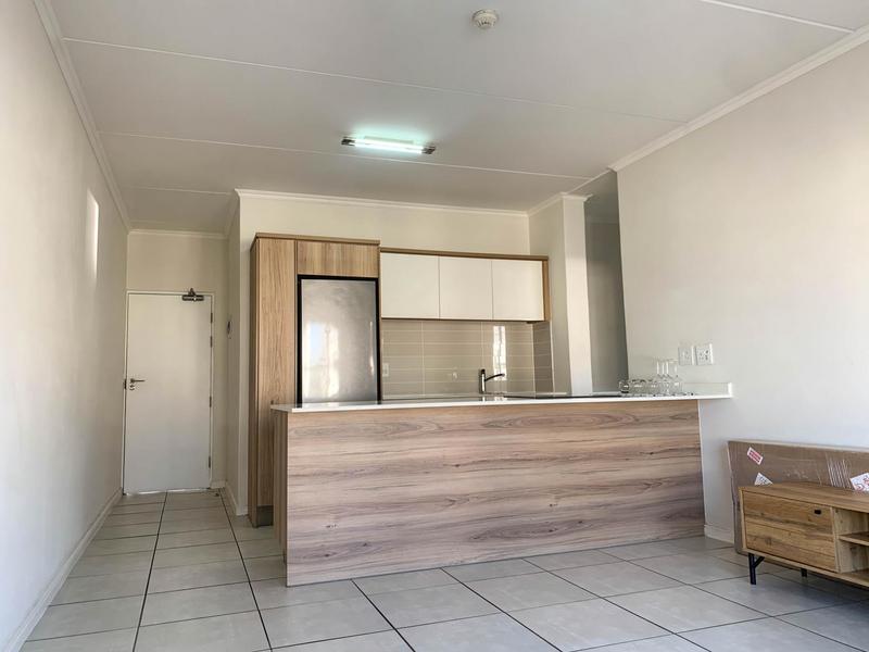 To Let 1 Bedroom Property for Rent in Richwood Western Cape